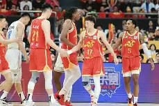 雷竞技电竞 -王治郅近期加盟中国男篮教练组