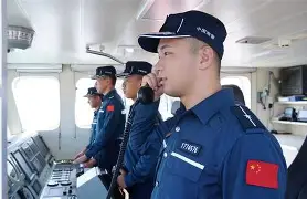 今夜荷甲传出新动向；上海海港篮板制胜；管理层表态——质疑声仍在；数据趋势出现新变化的简单介绍