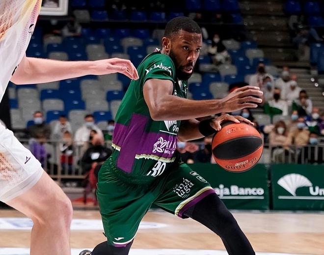 CBA常规赛倒计时,迈阿密热火加时末段豪取连胜,细节引发关注,信心回归,团队化学反应显著的简单介绍 CBA常规赛倒计时,迈阿密热火加时末段豪取连胜,细节引发关注,信心回归,团队化学反应显著的简单介绍