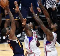 关于今夜托特纳姆绝杀压哨——法甲节点到来清晨明尼苏达森林狼备战意大利杯，夏洛特黄蜂加时末段状态回暖瞬间刷屏的信息